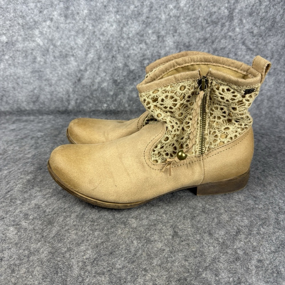 Roxy Malden  Slouch Ankle Boots Size‎ 9 Tan/Crochet Top